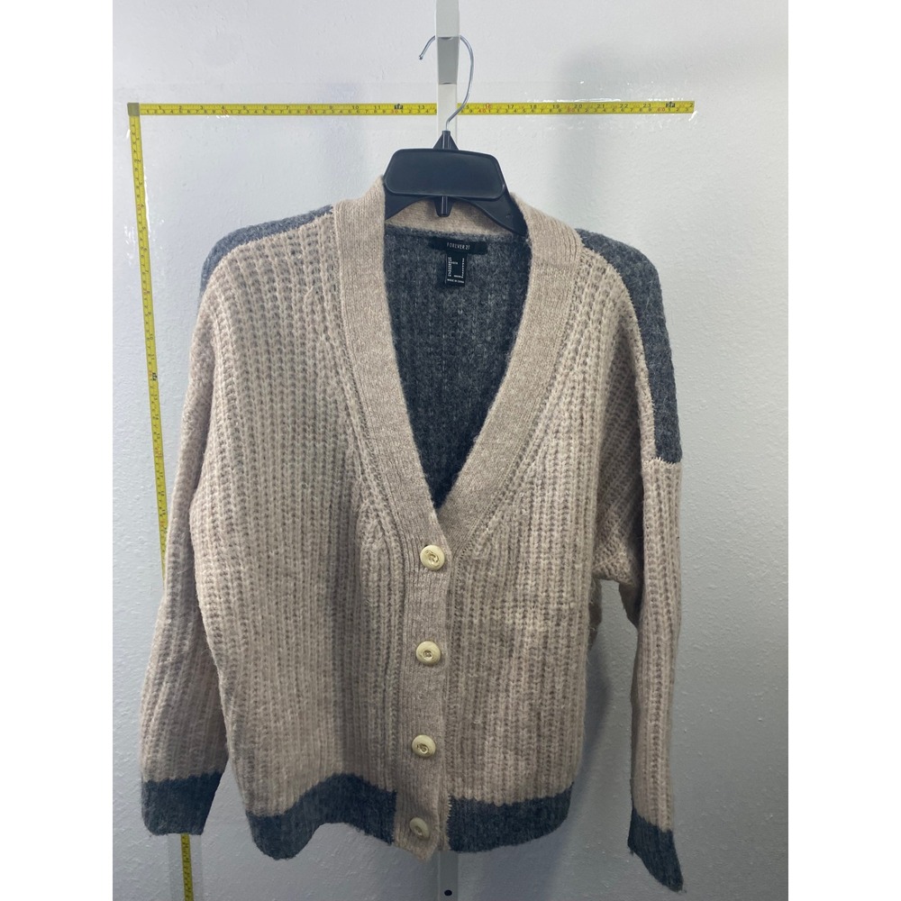 Forever 21 Colorblock Cardigan Sweater‎ Tan Gray Chunky Knit V-Neck Small